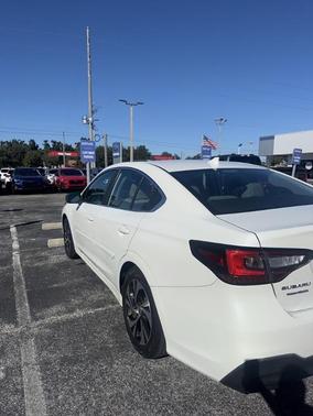 2021 Subaru Legacy 