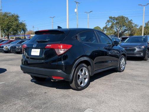 2017 Honda HR-V EX