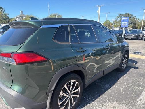 2023 Toyota Corolla Cross XLE