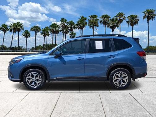 Horizon Blue Pearl 2024 Subaru Forester Premium