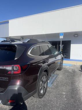 2023 Subaru Outback Touring XT