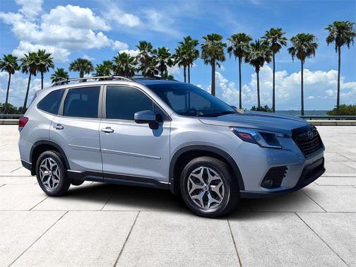 2022 Subaru Forester Premium