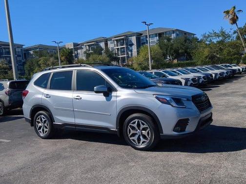 2022 Subaru Forester Premium