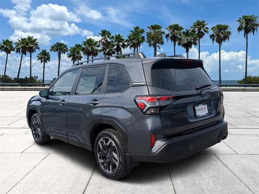 2025 Subaru Forester Hybrid Premium Hybrid