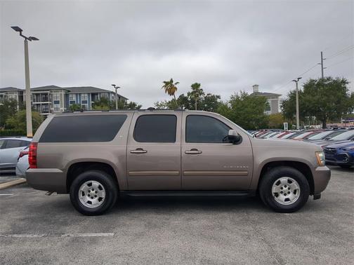 2014 Chevrolet Suburban 1500 LT