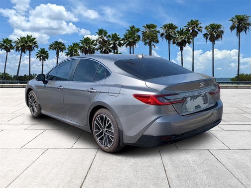 2025 Toyota Camry XLE