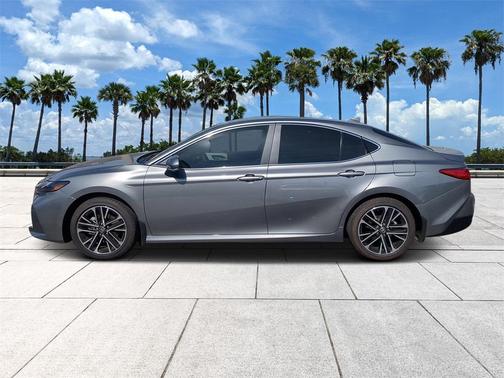 2025 Toyota Camry XLE
