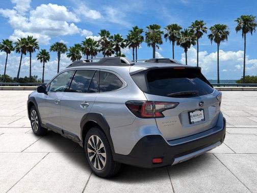 2025 Subaru Outback Touring