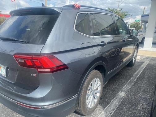 2018 Volkswagen Tiguan 2.0T SE