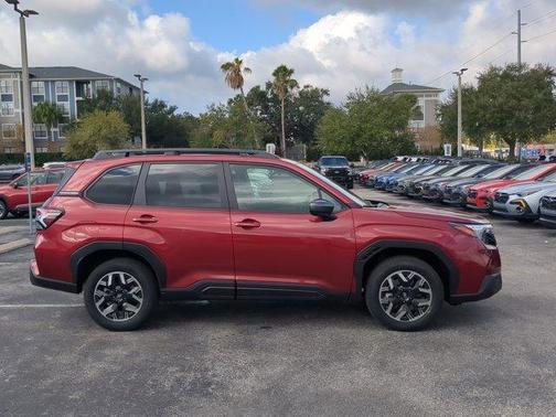 2025 Subaru Forester Premium