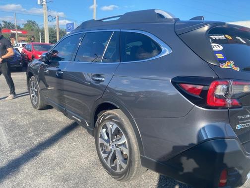 2021 Subaru Outback Touring
