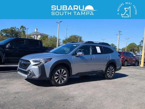 2023 Subaru Outback Touring