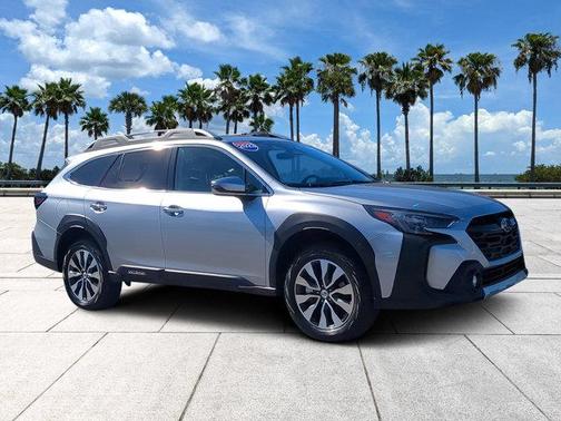 2023 Subaru Outback Touring