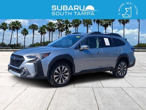 2023 Subaru Outback Touring