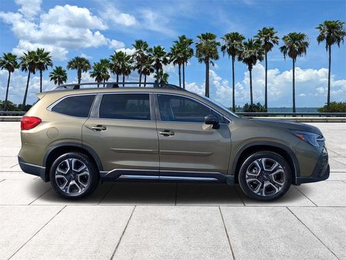 2023 Subaru Ascent Limited 8-Passenger