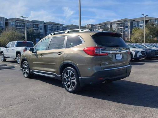 2023 Subaru Ascent Limited 8-Passenger
