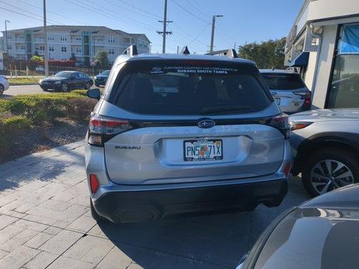 2025 Subaru Forester Premium
