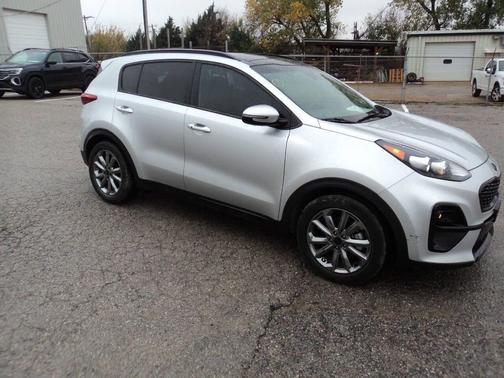 2022 Kia Sportage S