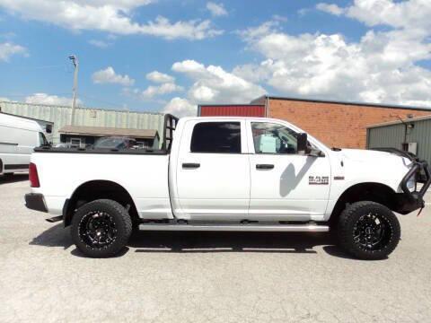 2018 RAM 2500 Tradesman 4x4 4dr Crew Cab 6.3 ft. SB Pickup