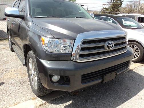 Gray 2014 Toyota Sequoia Limited