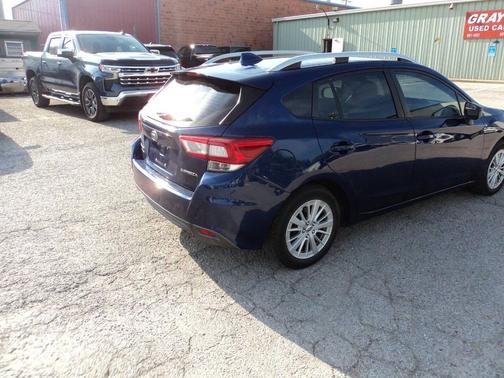 Blue 2018 Subaru Impreza 2.0i Premium