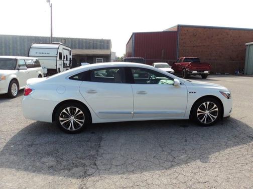 White 2017 Buick LaCrosse Premium