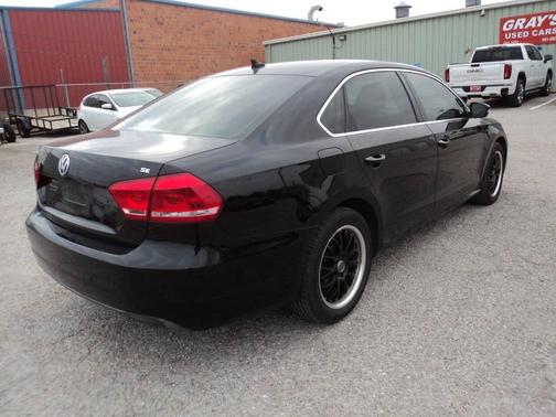 2012 Volkswagen Passat 2.5 SE
