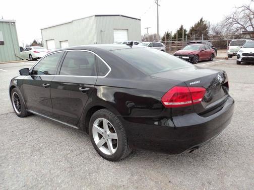 2012 Volkswagen Passat 2.5 SE