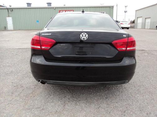 2012 Volkswagen Passat 2.5 SE
