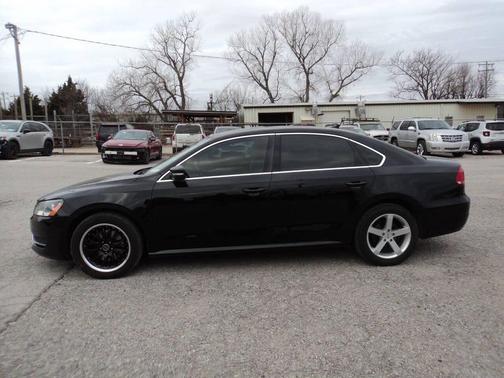 2012 Volkswagen Passat 2.5 SE