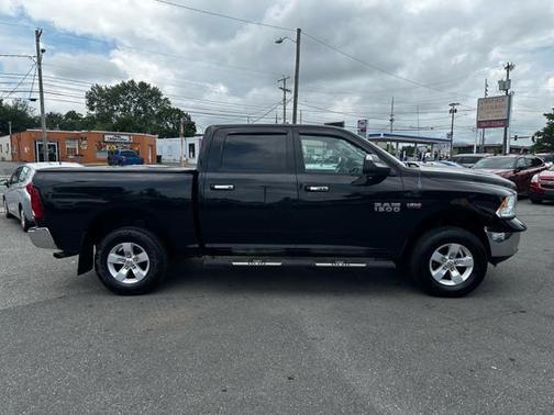 2014 RAM 1500 SLT