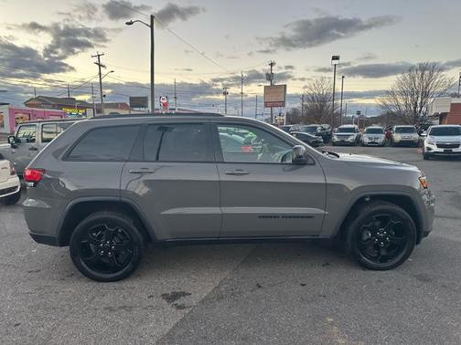 2020 Jeep Grand Cherokee Upland