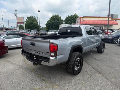 Silver Sky Metallic 2019 Toyota Tacoma SR5