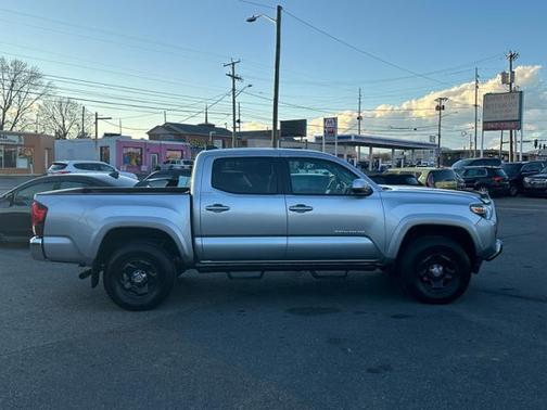 2023 Toyota Tacoma SR5