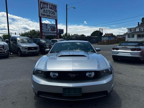 2011 Ford Mustang GT Premium