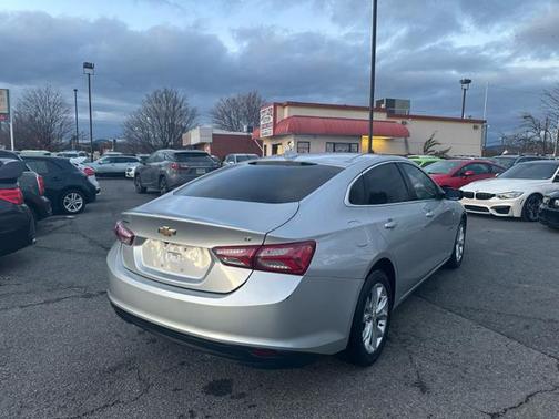 2020 Chevrolet Malibu FWD LT