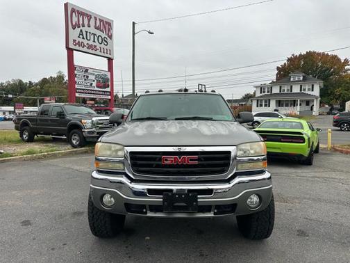2006 GMC Sierra 1500 SLT Crew Cab