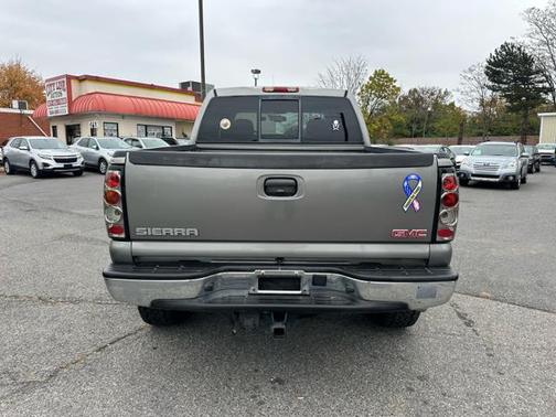 2006 GMC Sierra 1500 SLT Crew Cab