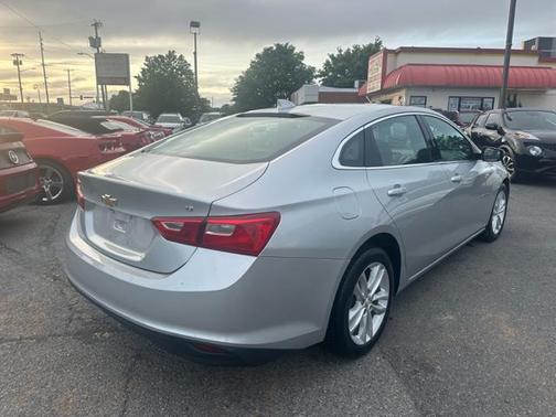 2017 Chevrolet Malibu 1LT