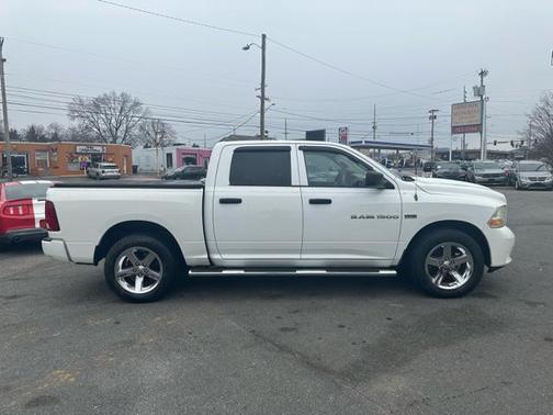 2012 RAM 1500 ST