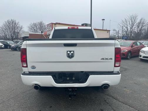 2012 RAM 1500 ST