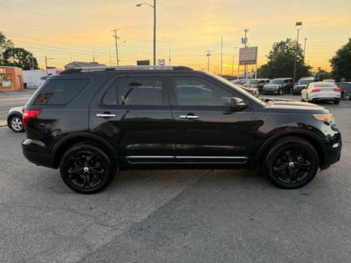 Tuxedo Black Metallic 2014 Ford Explorer Limited