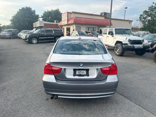2011 BMW 328 328i