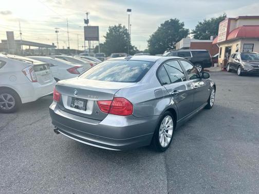 2011 BMW 328 328i