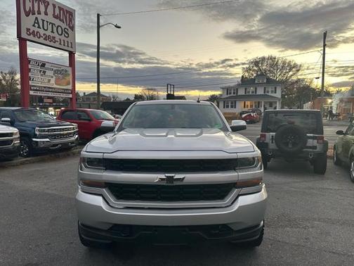 2018 Chevrolet Silverado 1500 Custom