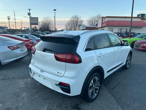 2022 Kia Niro EV EX Premium