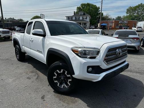 2016 Toyota Tacoma SR5