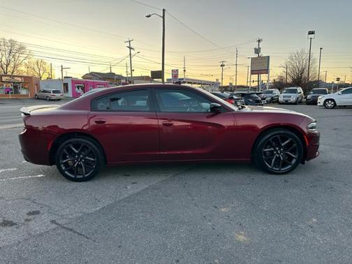 2019 Dodge Charger SXT