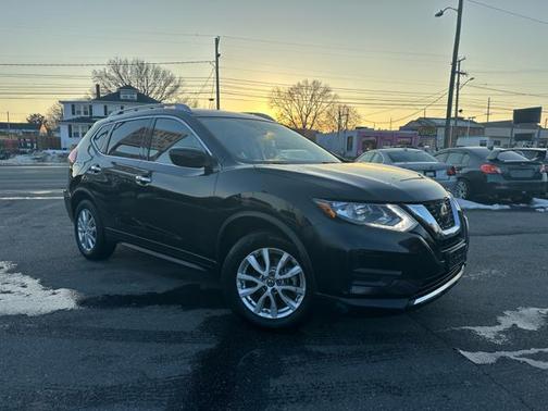 2020 Nissan Rogue SV