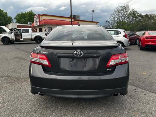 2011 Toyota Camry SE
